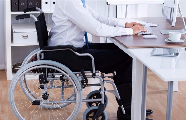 Рабочих мест для инвалидов должно стать больше