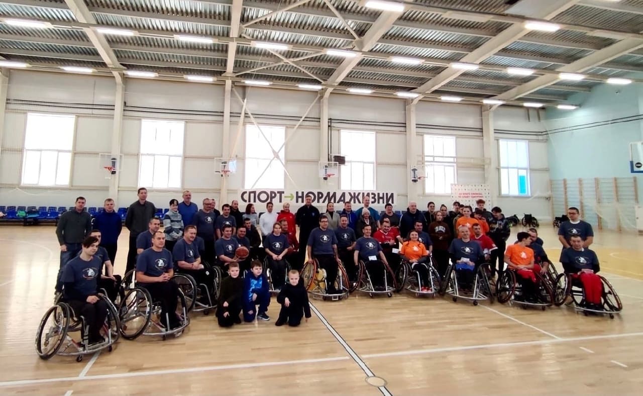  «Рождественский турнир по баскетболу на колясках» прошёл в Ижевске
