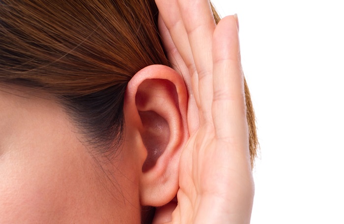 Омикрон-штамм может вызывать глухоту
