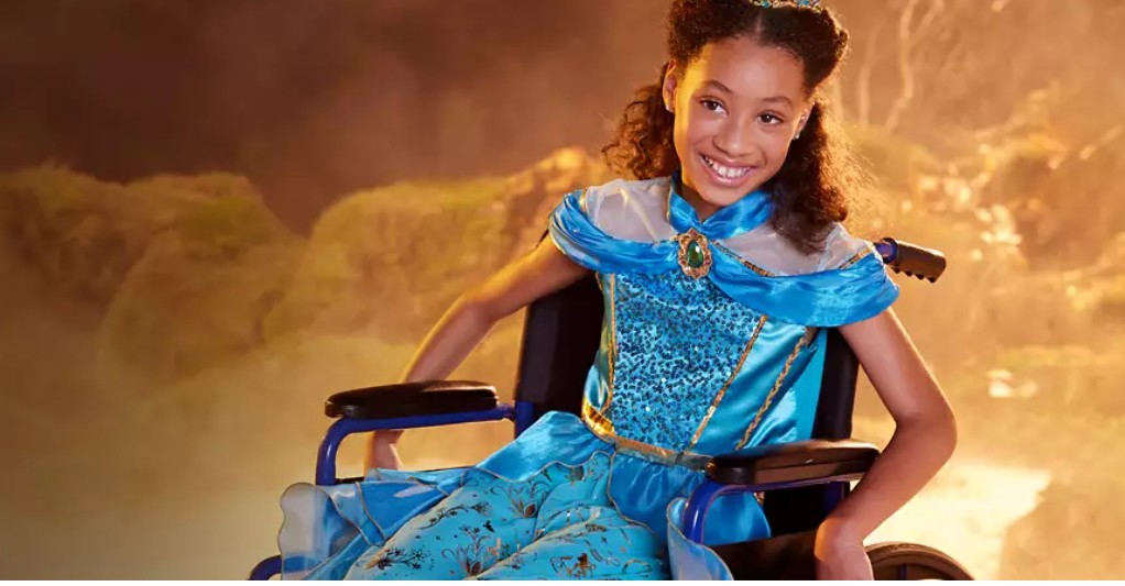 Disney расширяет возможности костюмов для детей-инвалидов